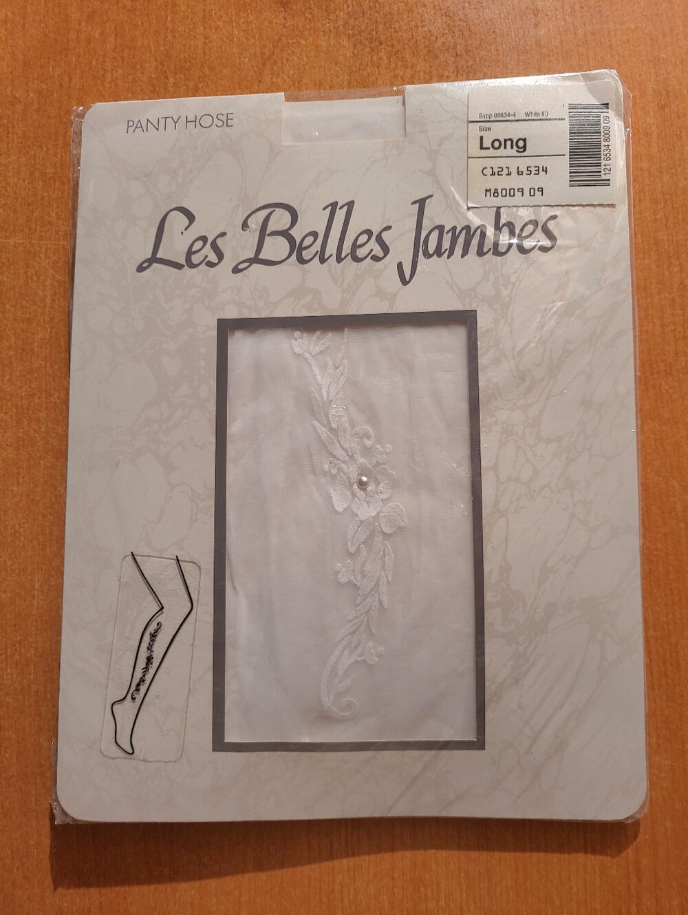 Les Belles Jambes White Pantyhose with Floral Embroidery Size Long NWT